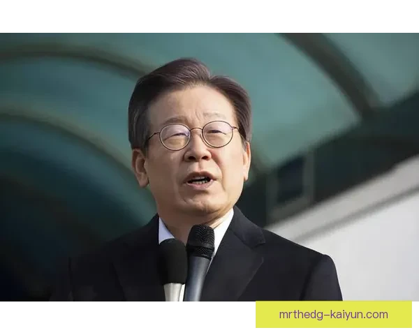 越南队邓文林扑救表现稳健，引发外界关注