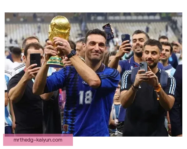 斯卡洛尼战术趋势分析：阿根廷队展现出持续提升的竞争力与表现稳健的风格