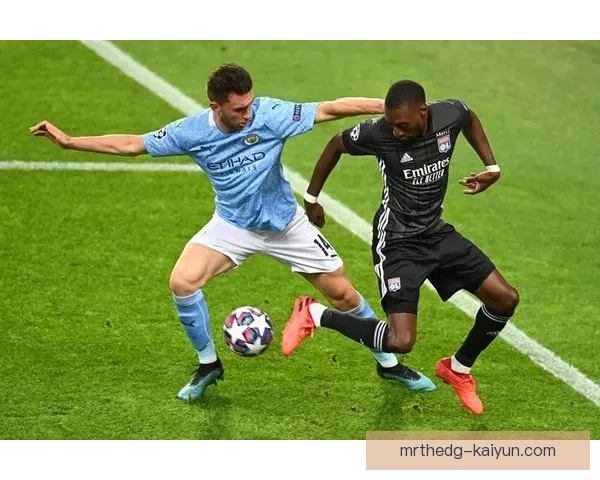 奥德加德中场调度能力持续提升，本赛季表现稳健